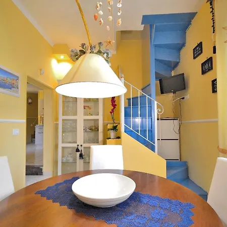 Pomona Dynamic Holiday home Noto